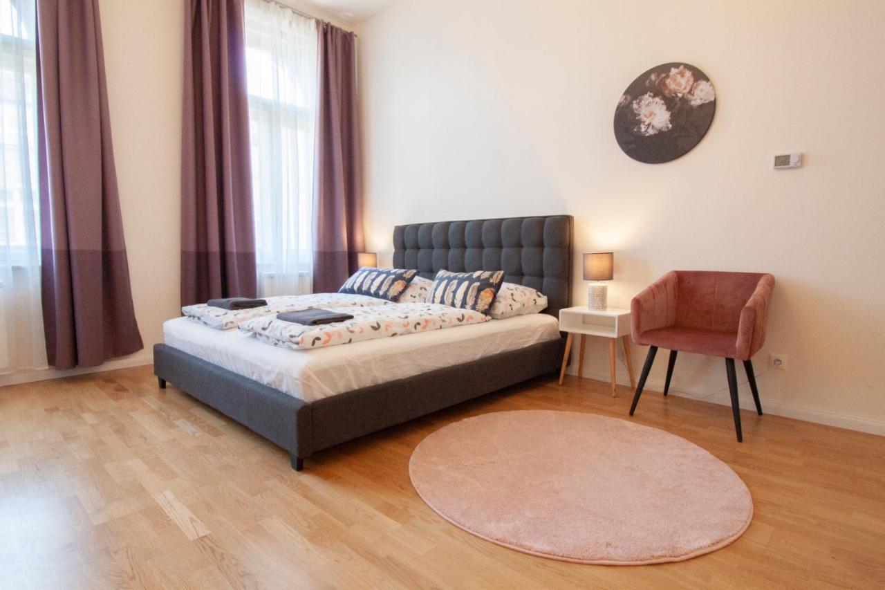 Stepanska Cr Apartments Prague Exterior photo