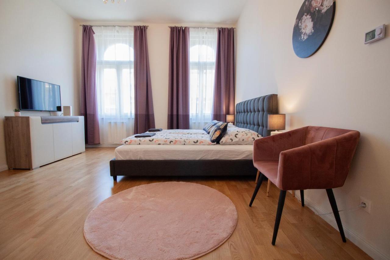 Stepanska Cr Apartments Prague Exterior photo